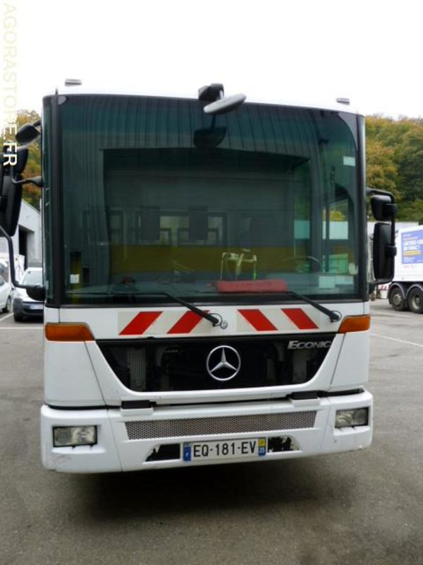 BOM ECONIC MERCEDES CABINE TYPE BUS 2007 4 places 247550kms - Камион за ѓубре: слика 3 BOM ECONIC MERCEDES CABINE TYPE BUS 2007 4 places 247550kms - Камион за ѓубре: слика 3