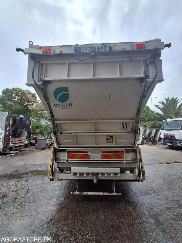 BOM Grue 32T - 2020 - 101490 KMS - Камион за ѓубре: слика 3 BOM Grue 32T - 2020 - 101490 KMS - Камион за ѓубре: слика 3