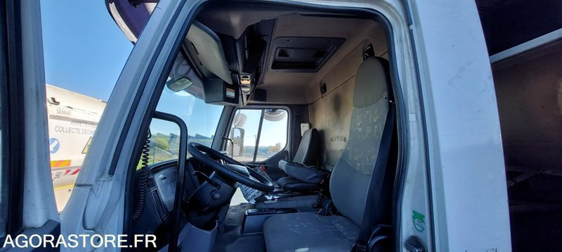 BOM RENAULT PREMIUM - 2003 - 475647kms - Камион за ѓубре: слика 5 BOM RENAULT PREMIUM - 2003 - 475647kms - Камион за ѓубре: слика 5