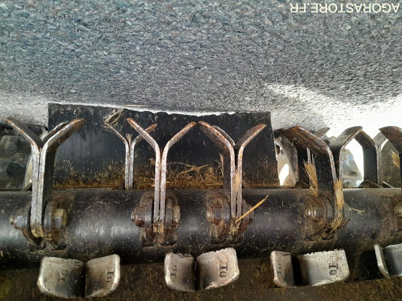 Broyeur fléaux à chenilles ISEKI HRCE80 (TT402) - Градинарска опрема: слика 5 Broyeur fléaux à chenilles ISEKI HRCE80 (TT402) - Градинарска опрема: слика 5