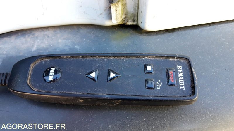 Камион со кука за подигање *CAMION AMPLIROLL 26T: слика 6