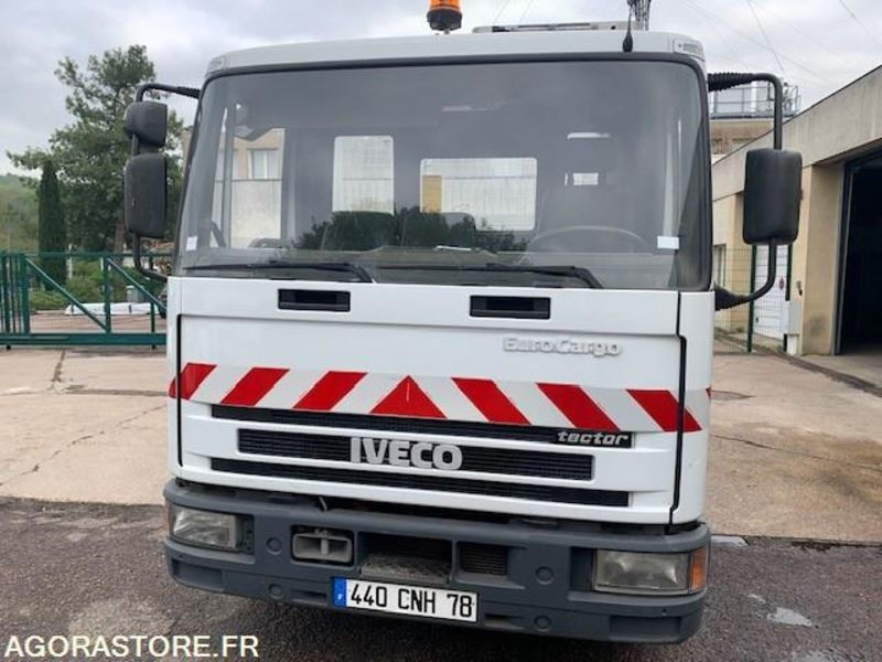 CAMION IVECO AMPLIROLL 65 E 13 TIPPER - 2003 - BON ETAT - Кипер: слика 1 CAMION IVECO AMPLIROLL 65 E 13 TIPPER - 2003 - BON ETAT - Кипер: слика 1