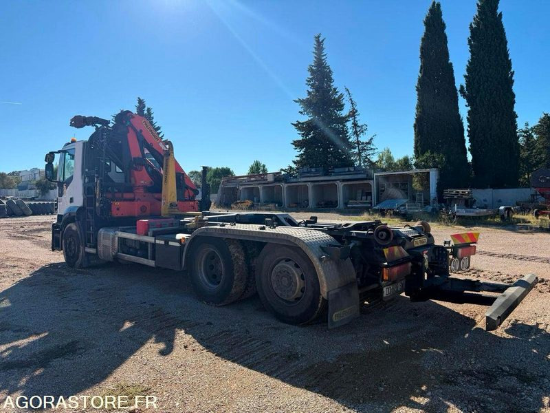 CAMION POLYBENNE GRUE IVECO MOTEUR HS - 390000km - 2014 - Камион со кука за подигање: слика 3 CAMION POLYBENNE GRUE IVECO MOTEUR HS - 390000km - 2014 - Камион со кука за подигање: слика 3