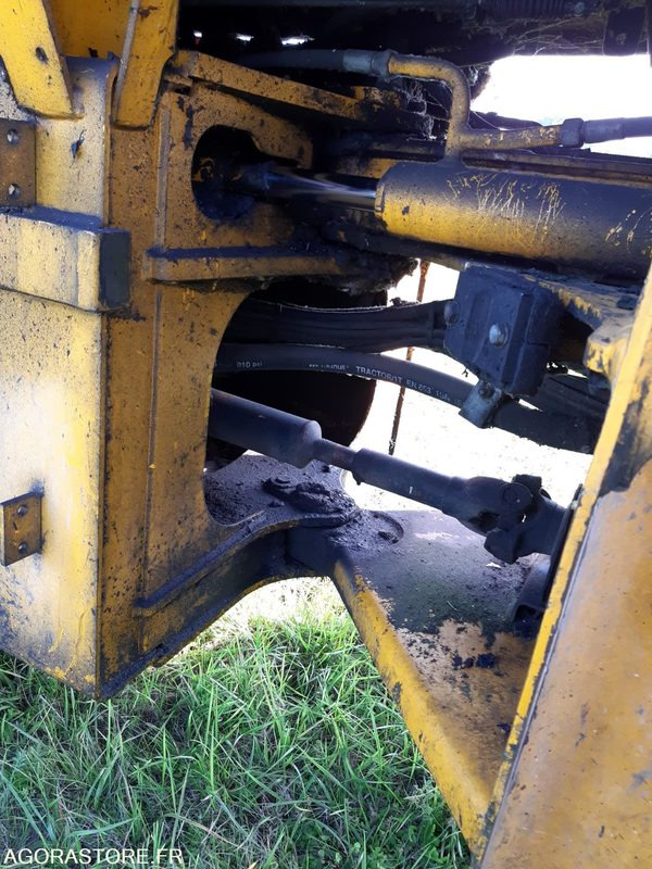 Натоварувач CHARGEUSE JCB: слика 8