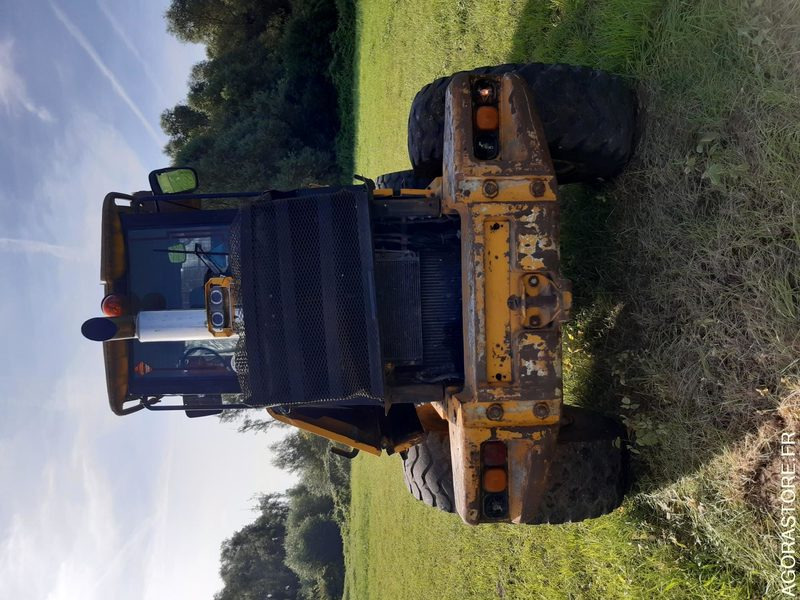 Натоварувач CHARGEUSE JCB: слика 11