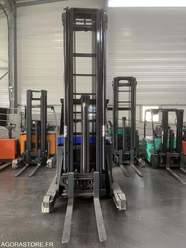 CHARIOT ATLET CAT5 R489 AVEC CHARGEUR EN L'ETAT - Вилушкар со подигнување: слика 3 CHARIOT ATLET CAT5 R489 AVEC CHARGEUR EN L'ETAT - Вилушкар со подигнување: слика 3