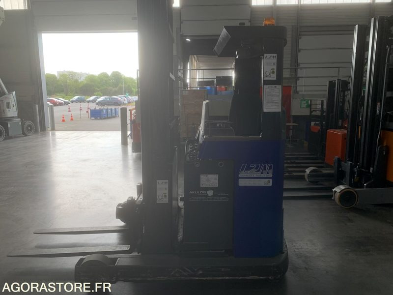 CHARIOT ATLET CAT5 R489 AVEC CHARGEUR EN L'ETAT - Вилушкар со подигнување: слика 2 CHARIOT ATLET CAT5 R489 AVEC CHARGEUR EN L'ETAT - Вилушкар со подигнување: слика 2