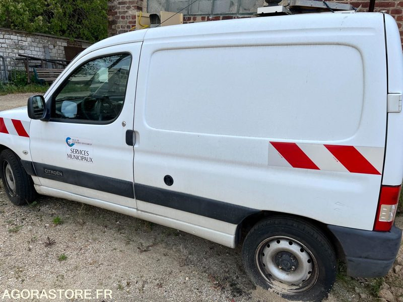 CITROEN BERLINGO 177285 kms 2009 - Мало комбе: слика 1 CITROEN BERLINGO 177285 kms 2009 - Мало комбе: слика 1