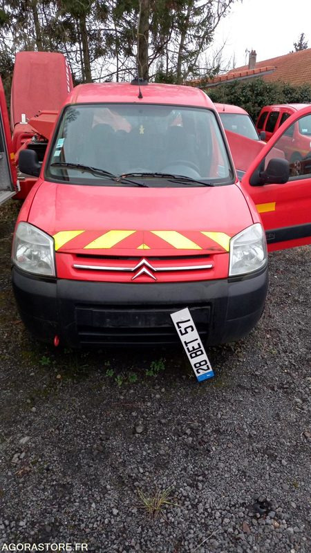 CITROËN - BERLINGO - 2004 - 171690KM - 28BET57 - Мало комбе: слика 1 CITROËN - BERLINGO - 2004 - 171690KM - 28BET57 - Мало комбе: слика 1