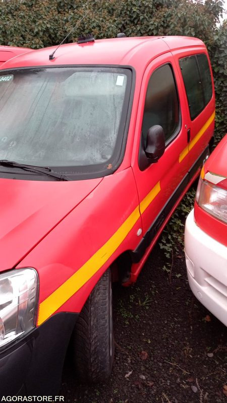 CITROËN - BERLINGO - 2004 - 172695km - 23BET57 - Мало комбе: слика 3 CITROËN - BERLINGO - 2004 - 172695km - 23BET57 - Мало комбе: слика 3