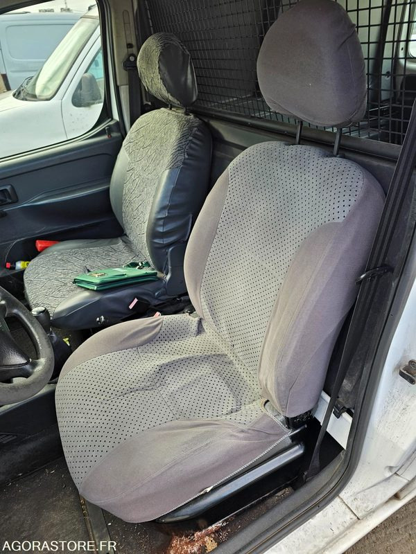 CITROEN BERLINGO - 2005 - 195086KM - 212END92 - Мало комбе: слика 5 CITROEN BERLINGO - 2005 - 195086KM - 212END92 - Мало комбе: слика 5