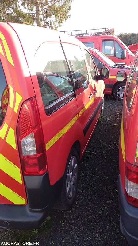 CITROËN - BERLINGO - 2008 - 113767KM - 608CAX57 - Мало комбе: слика 3 CITROËN - BERLINGO - 2008 - 113767KM - 608CAX57 - Мало комбе: слика 3