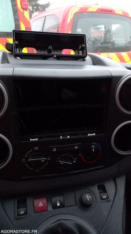 Мало комбе CITROËN - BERLINGO - 2008 - 133907KM - 607CAX57: слика 24