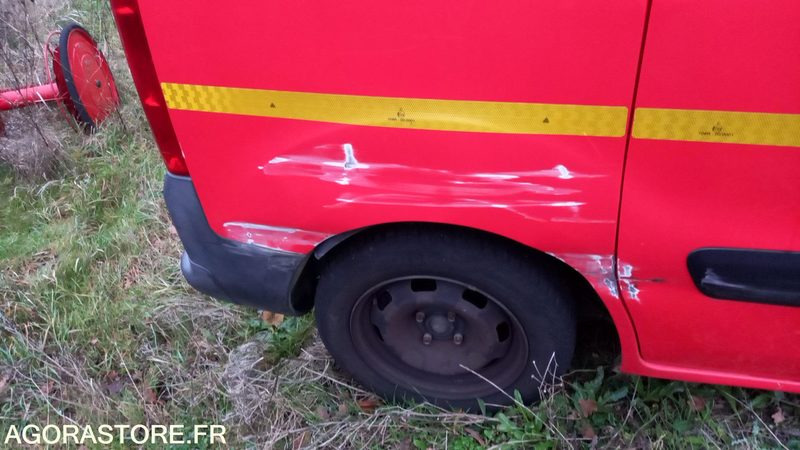 CITROËN - BERLINGO - 2008 - 133907KM - 607CAX57 - Мало комбе: слика 5 CITROËN - BERLINGO - 2008 - 133907KM - 607CAX57 - Мало комбе: слика 5