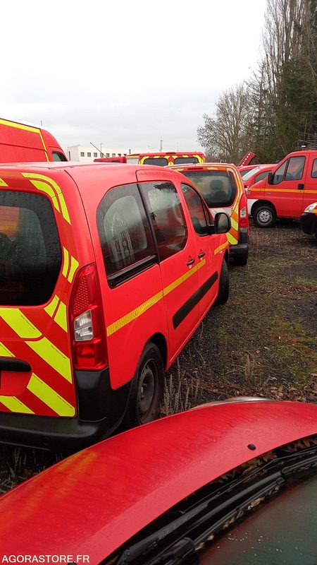 CITROËN - BERLINGO - 2009 - 187233KM - 947CAY57 - Мало комбе: слика 3 CITROËN - BERLINGO - 2009 - 187233KM - 947CAY57 - Мало комбе: слика 3