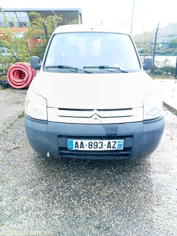 CITROEN BERLINGO - 2009 - 87651km - Мало комбе: слика 1 CITROEN BERLINGO - 2009 - 87651km - Мало комбе: слика 1