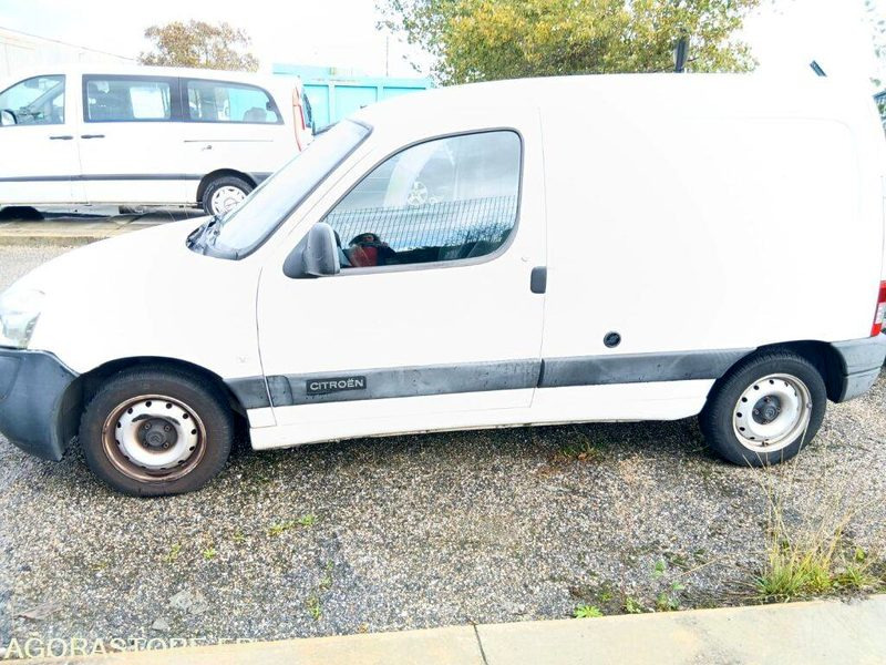 CITROEN BERLINGO - 2009 - 87651km - Мало комбе: слика 3 CITROEN BERLINGO - 2009 - 87651km - Мало комбе: слика 3