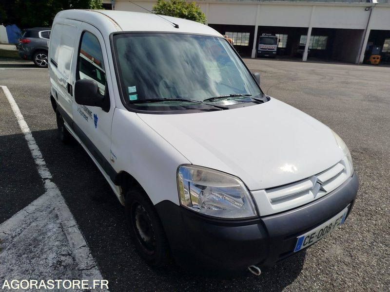 CITROEN BERLINGOT - 2012 - Мало комбе: слика 2 CITROEN BERLINGOT - 2012 - Мало комбе: слика 2