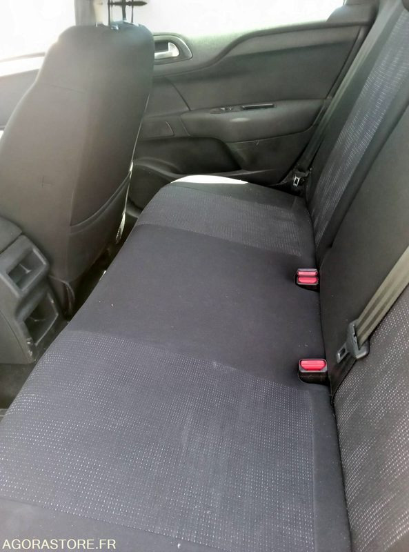 CITROEN C4 - Автомобил: слика 2 CITROEN C4 - Автомобил: слика 2