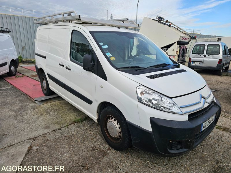 CITROEN JUMPY - 2009 - 48351KM -AH794AJ - Товарно комбе: слика 2 CITROEN JUMPY - 2009 - 48351KM -AH794AJ - Товарно комбе: слика 2