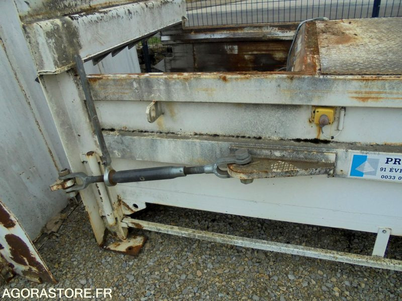 COMPACTEUR DECHET - PRESSOR AN 2006 - Алат/ Опрема: слика 5 COMPACTEUR DECHET - PRESSOR AN 2006 - Алат/ Опрема: слика 5