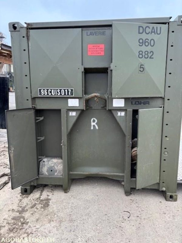 CONTENEUR AMPLIROLL 20 PIEDS AMENAGE AVEC GROUPE ELECTROGENE 130 KVA - Камион со кука за подигање: слика 3 CONTENEUR AMPLIROLL 20 PIEDS AMENAGE AVEC GROUPE ELECTROGENE 130 KVA - Камион со кука за подигање: слика 3