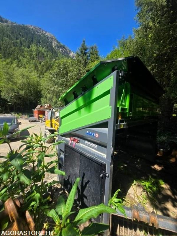 CRIBLE VIBRANT ELECTRIQUE CZ SCREEN MS3050 2024 - Градежно сито: слика 2 CRIBLE VIBRANT ELECTRIQUE CZ SCREEN MS3050 2024 - Градежно сито: слика 2