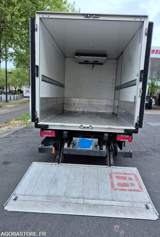 Camion Frigorifique - Iveco - 35C14N - 2016 - 152186km - Комбе ладилник: слика 4 Camion Frigorifique - Iveco - 35C14N - 2016 - 152186km - Комбе ладилник: слика 4