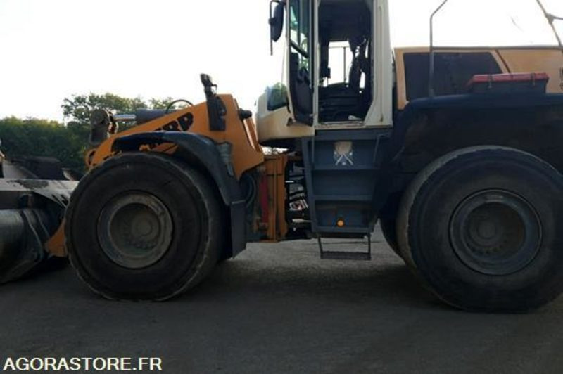Chargeuse sur pneus LIEBHERR L566 XPower - 2016 / 11 762 HEURES - Натоварувач: слика 2 Chargeuse sur pneus LIEBHERR L566 XPower - 2016 / 11 762 HEURES - Натоварувач: слика 2
