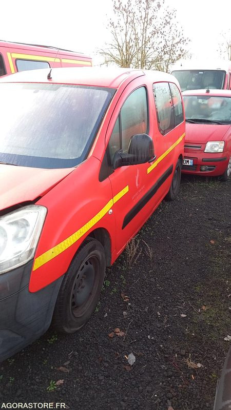 Citroën - BERLINGO - 2009 - 210787KMS - 946CAY57 - Мало комбе: слика 5 Citroën - BERLINGO - 2009 - 210787KMS - 946CAY57 - Мало комбе: слика 5