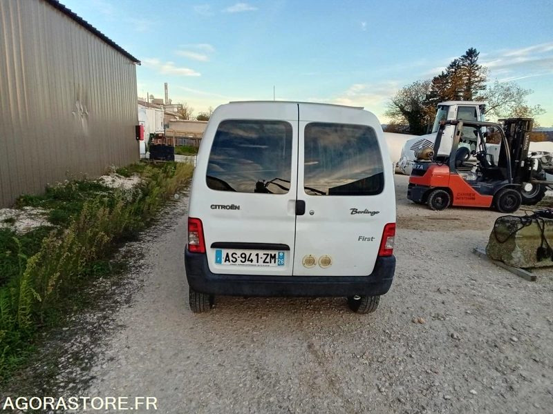 Citroën Berlingo 1.6 hdi 2010 - Мало комбе: слика 5 Citroën Berlingo 1.6 hdi 2010 - Мало комбе: слика 5