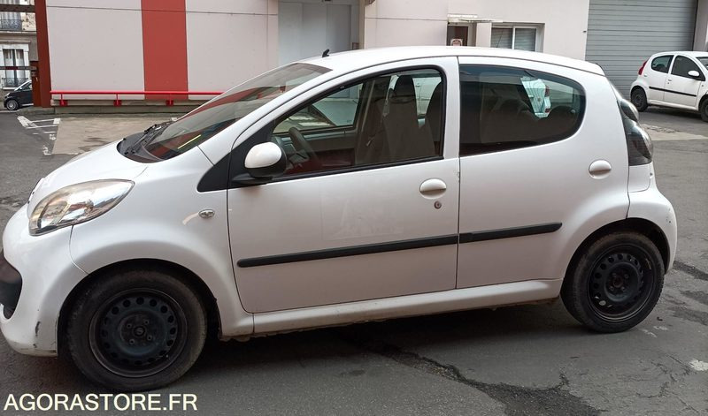 Citroën C1 - lot 168 - Автомобил: слика 2 Citroën C1 - lot 168 - Автомобил: слика 2