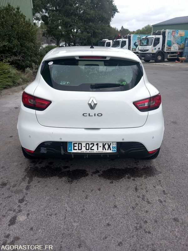 Clio IV essence - Автомобил: слика 3 Clio IV essence - Автомобил: слика 3