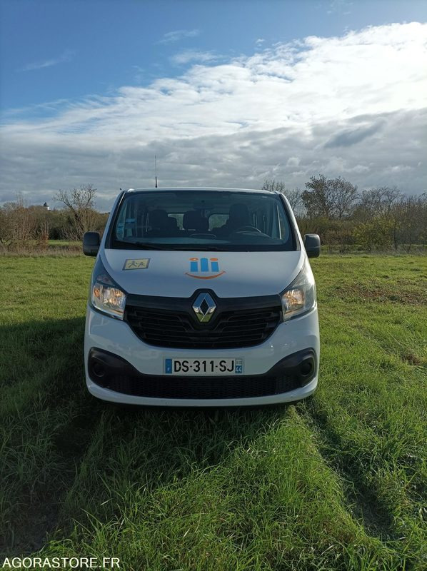 DS-311-SJ - Roulant - RENAULT TRAFIC - VP - 331 363 Kms - Минибус, Патничко комбе: слика 3 DS-311-SJ - Roulant - RENAULT TRAFIC - VP - 331 363 Kms - Минибус, Патничко комбе: слика 3