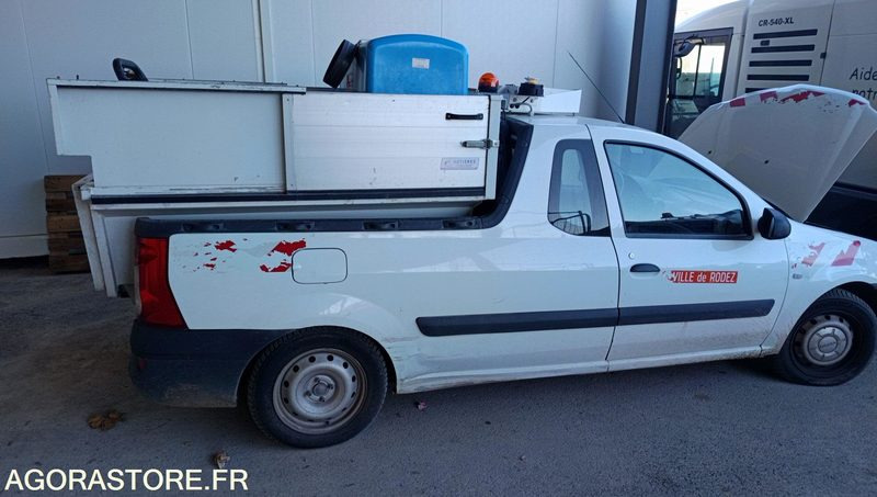 Dacia Logan - 2012 - 111131km - Пикап: слика 3 Dacia Logan - 2012 - 111131km - Пикап: слика 3