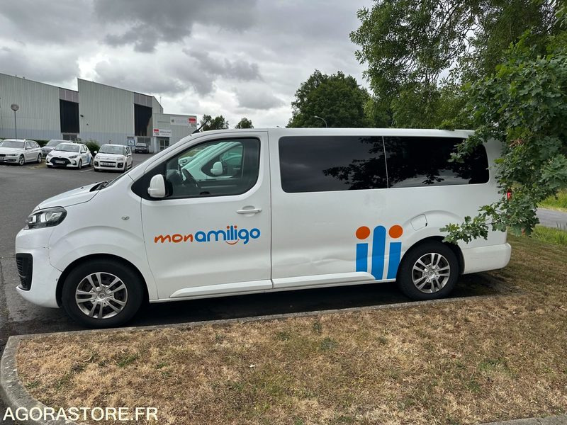 EM-582-ZF - Roulant - VP - 9 Places - Jumpy SPACE TOURER - 259 735 Kms - Минибус, Патничко комбе: слика 2 EM-582-ZF - Roulant - VP - 9 Places - Jumpy SPACE TOURER - 259 735 Kms - Минибус, Патничко комбе: слика 2