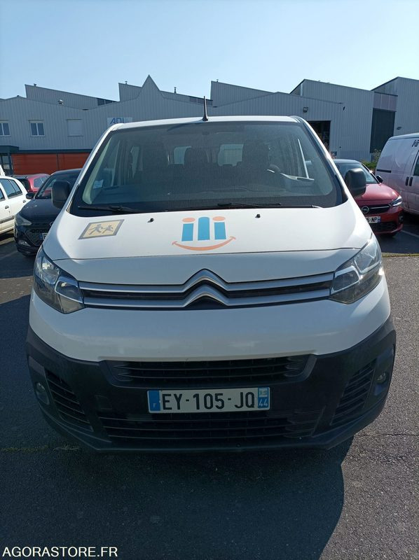 EY-105-JQ - Roulant - CITROEN JUMPY SPACE TOURER - VP - 9 PLACES - 221 631 Kms - Минибус, Патничко комбе: слика 3 EY-105-JQ - Roulant - CITROEN JUMPY SPACE TOURER - VP - 9 PLACES - 221 631 Kms - Минибус, Патничко комбе: слика 3