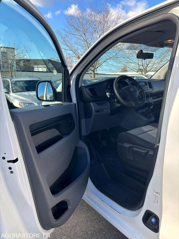 Минибус, Патничко комбе EZ-034-TN - Roulant - CITROEN JUMPY SPACE TOURER - VP - 203 689 Kms: слика 6 Минибус, Патничко комбе EZ-034-TN - Roulant - CITROEN JUMPY SPACE TOURER - VP - 203 689 Kms: слика 6