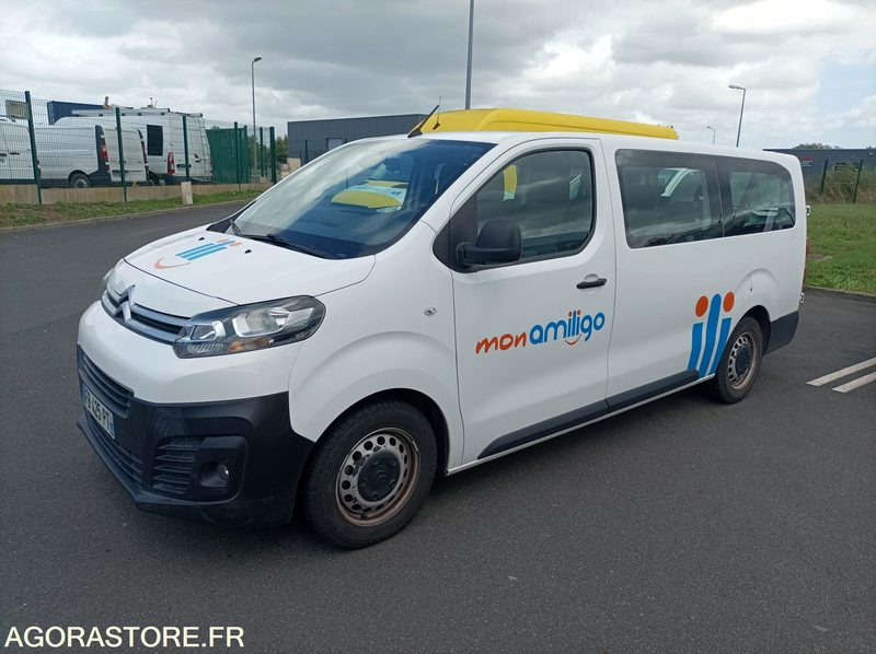 FB-425-PT - Non Roulant - CITROEN JUMPY SPACE TOURER - 9 Places - 228 723 Kms - Минибус, Патничко комбе: слика 2 FB-425-PT - Non Roulant - CITROEN JUMPY SPACE TOURER - 9 Places - 228 723 Kms - Минибус, Патничко комбе: слика 2
