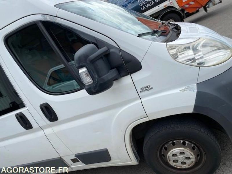 FIAT DUCATO (PAR 3340) - Товарно комбе: слика 4 FIAT DUCATO (PAR 3340) - Товарно комбе: слика 4