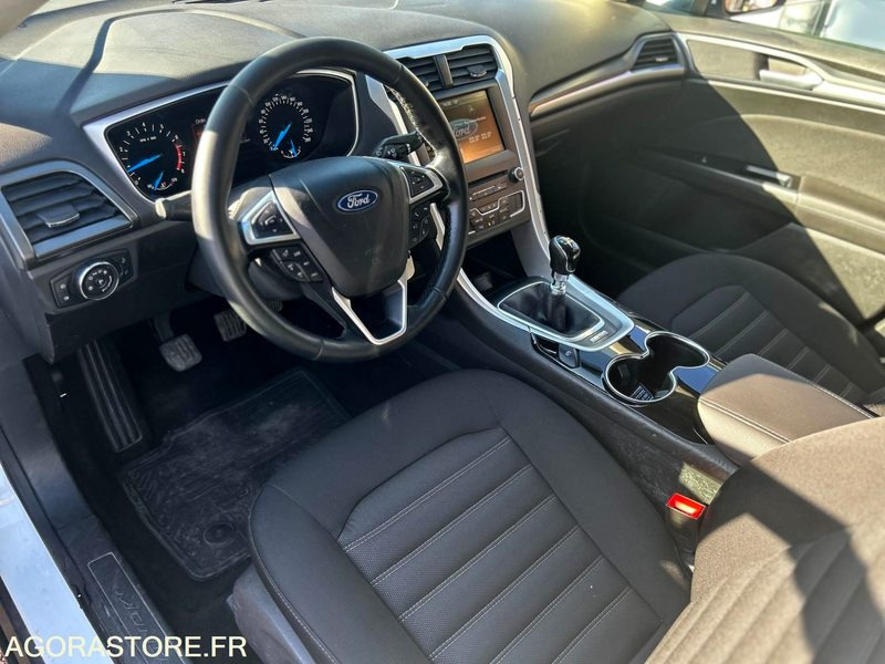 FORD MONDEO 1.0 ECOBOOST 125 CH - Автомобил: слика 5 FORD MONDEO 1.0 ECOBOOST 125 CH - Автомобил: слика 5