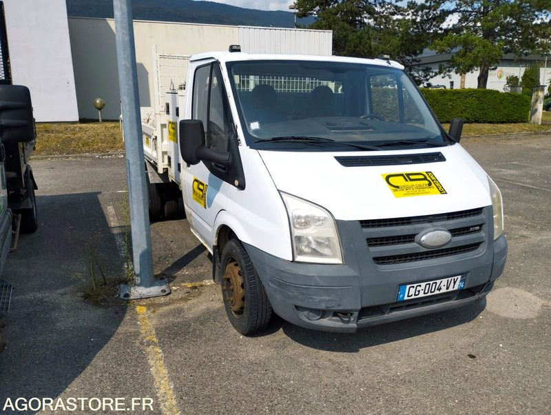 FORD TRANSIT BENNE ET COFFRE - 115cv BV Méca - Année 2008 - 147000kms - Комби кипер: слика 2 FORD TRANSIT BENNE ET COFFRE - 115cv BV Méca - Année 2008 - 147000kms - Комби кипер: слика 2