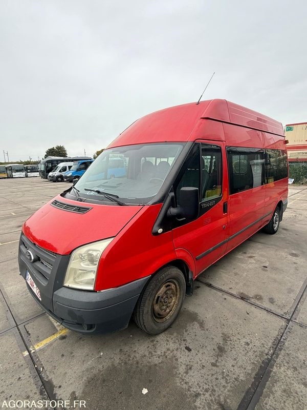 Ford - Минибус, Патничко комбе: слика 1 Ford - Минибус, Патничко комбе: слика 1