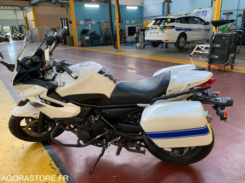 G MOTO XJ6 DQ-606-DY - Мотоцикл: слика 3 G MOTO XJ6 DQ-606-DY - Мотоцикл: слика 3