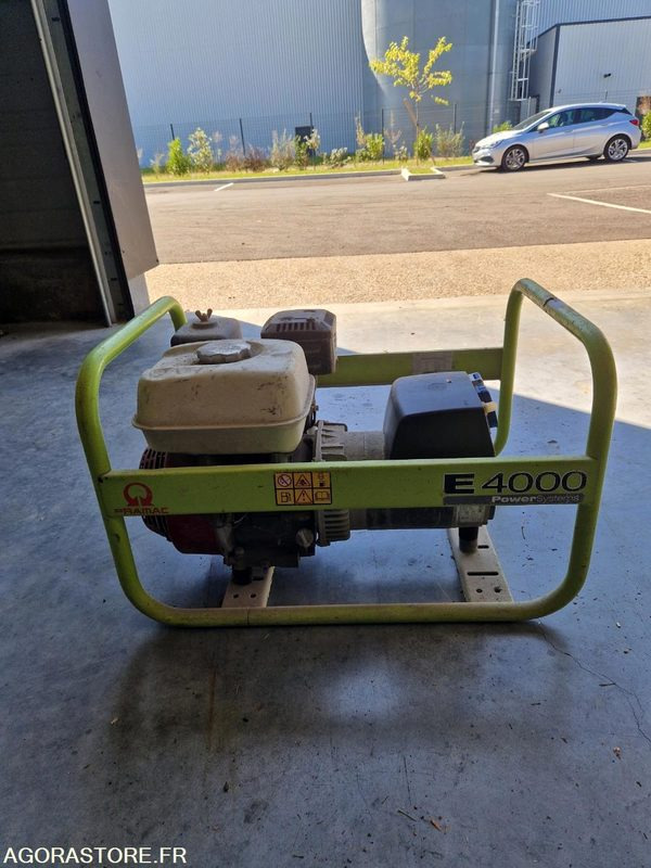 Groupe électrogène Pramac E4000 - Генераторска поставка: слика 2 Groupe électrogène Pramac E4000 - Генераторска поставка: слика 2
