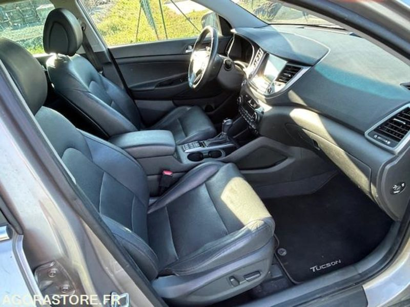 HYUNDAI TUCSON III 1.7 CRDI 141 CH EXECUTIVE 2WD DCT-7 - 2016 - 141 950 kms - SUV: слика 5 HYUNDAI TUCSON III 1.7 CRDI 141 CH EXECUTIVE 2WD DCT-7 - 2016 - 141 950 kms - SUV: слика 5