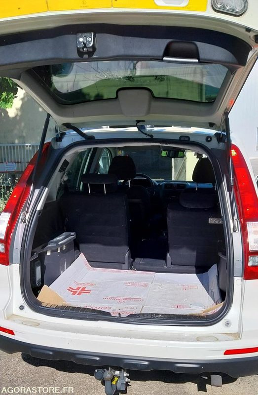 Honda CRV - 27/12/2010 - - Автомобил: слика 5 Honda CRV - 27/12/2010 - - Автомобил: слика 5