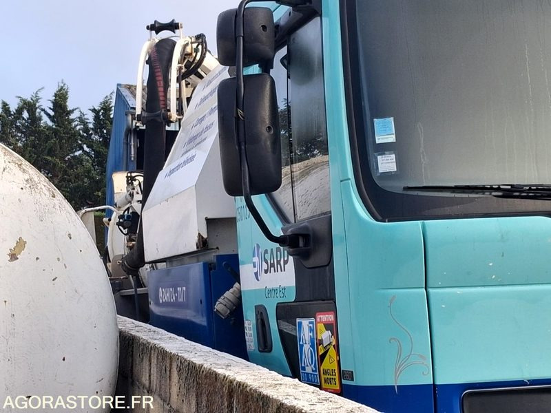 Hydrocureur Huwer/Renault 19T CP085NW (VENTE UNIQUEMENT EXPORT) - Вакуумски камион: слика 1 Hydrocureur Huwer/Renault 19T CP085NW (VENTE UNIQUEMENT EXPORT) - Вакуумски камион: слика 1