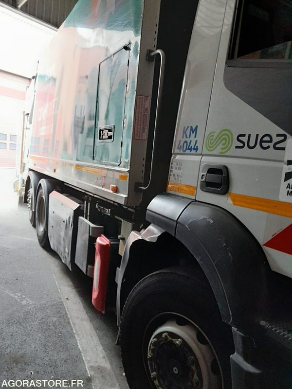 IVECO 26T/BOM - GNV - DL675EG - Камион за ѓубре: слика 2 IVECO 26T/BOM - GNV - DL675EG - Камион за ѓубре: слика 2