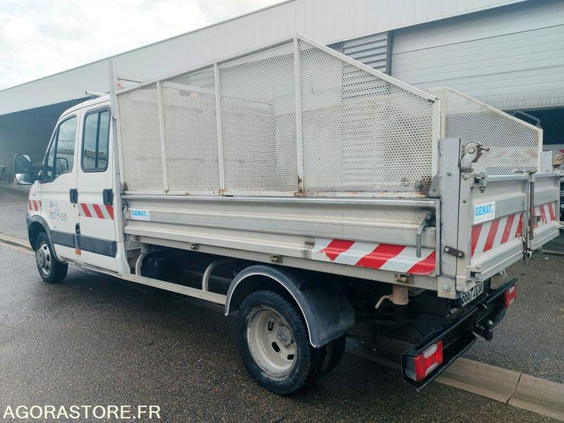IVECO 35C12D - Товарно комбе: слика 5 IVECO 35C12D - Товарно комбе: слика 5